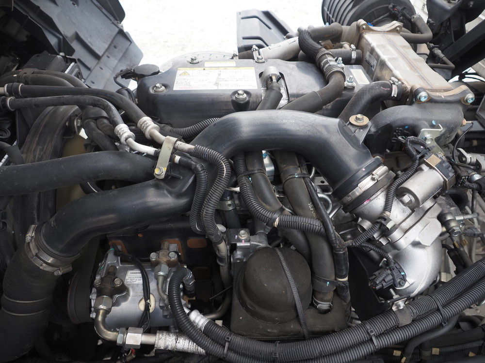 いすゞ フォワード 冷凍バン 中増t 2PG-FTR90V2 年式 R2[写真43]