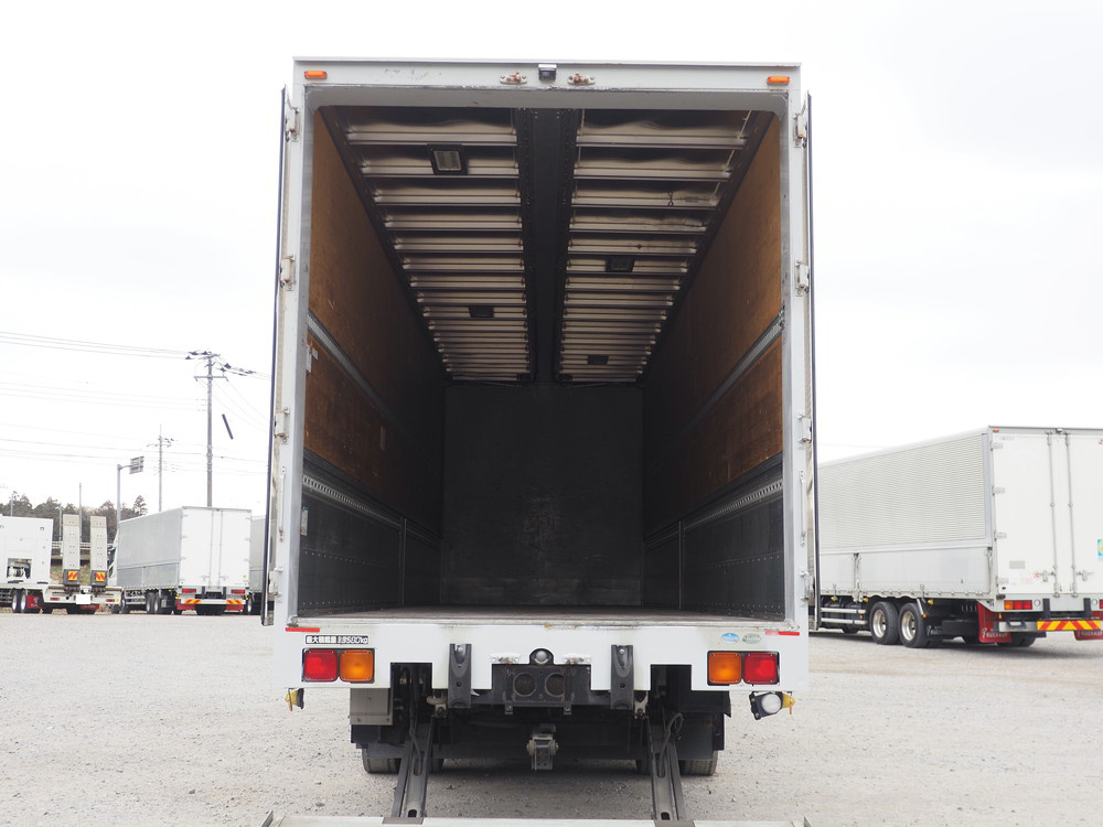 いすゞ ギガ ウイング車 大型 QKG-CYJ77A 年式 H27[写真25]