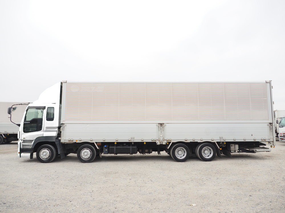 いすゞ ギガ ウイング車 大型 QKG-CYJ77A 年式 H27[写真13]