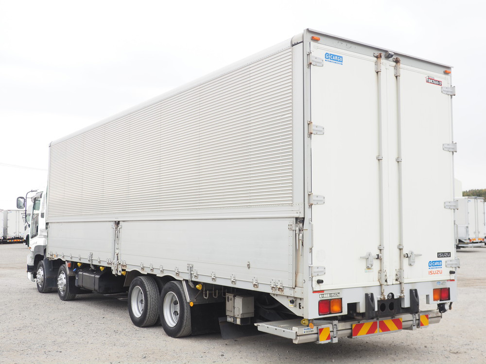 いすゞ ギガ ウイング車 大型 QKG-CYJ77A 年式 H27[写真07]