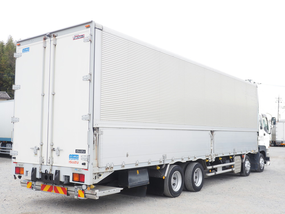 いすゞ ギガ ウイング車 大型 QKG-CYJ77A 年式 H27[写真05]