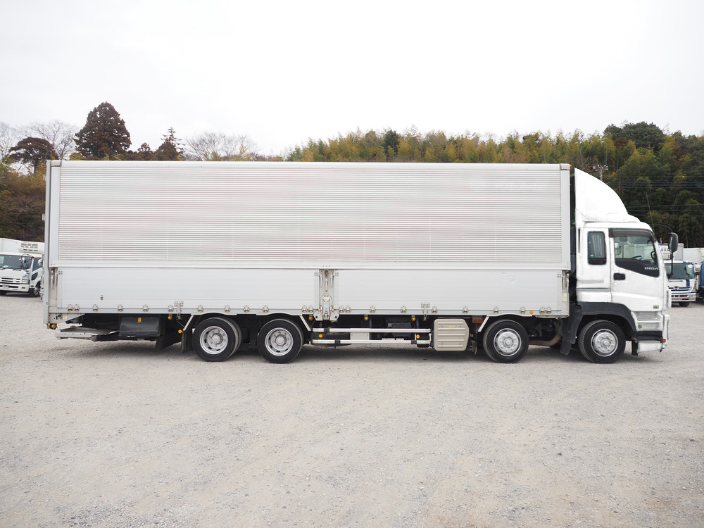 いすゞ ギガ ウイング車 大型 QKG-CYJ77A 年式 H27[写真08]