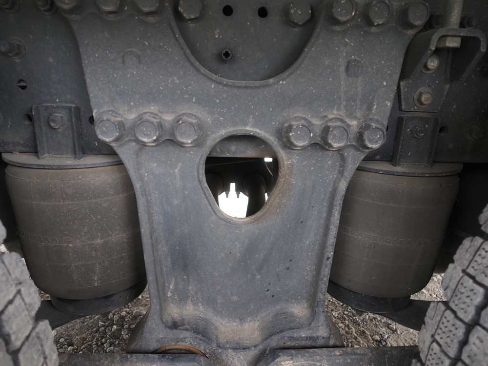 日野 プロフィア ウイング車 大型 2DG-FW1AHG 年式 R1[写真35]