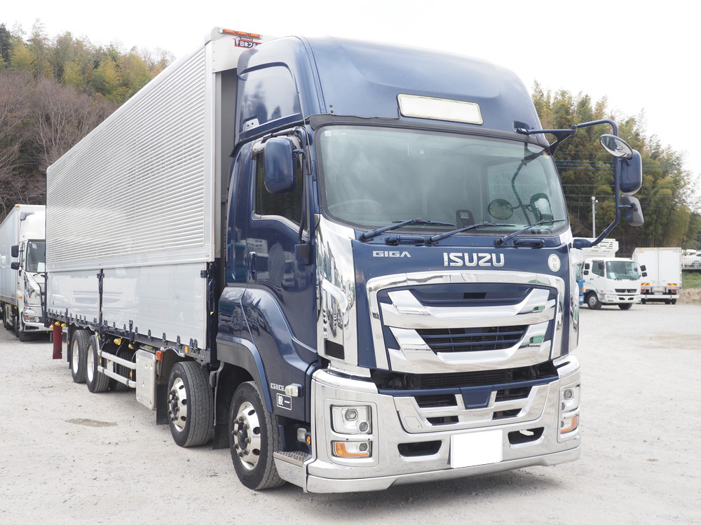 いすゞ ギガ ウイング車 大型 2PG-CYJ77C 年式 R2[写真04]