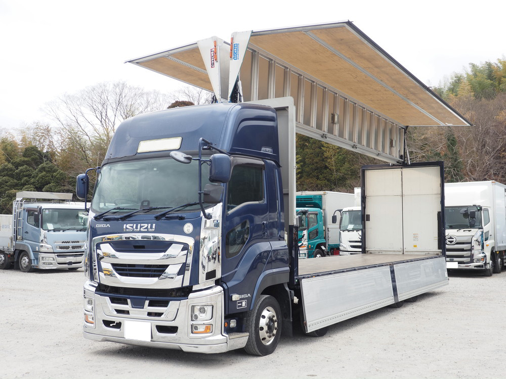 いすゞ ギガ ウイング車 大型 2PG-CYJ77C 年式 R2[写真02]