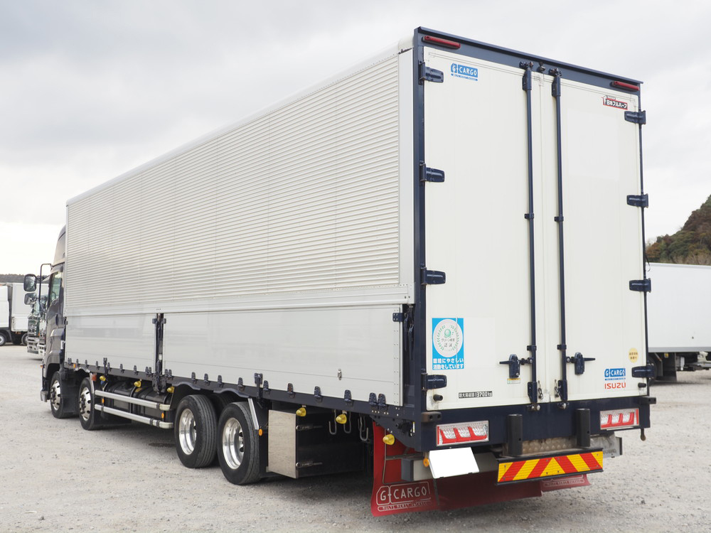 いすゞ ギガ ウイング車 大型 2PG-CYJ77C 年式 R2[写真07]