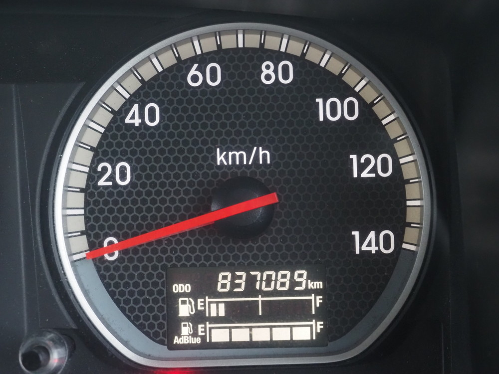 いすゞ ギガ ウイング車 大型 2PG-CYJ77C 年式 R2[写真32]