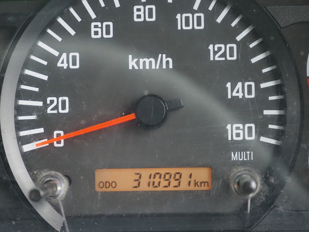 いすゞ フォワード 冷凍バン 中型 TKG-FRR90T2 年式 H29[写真37]