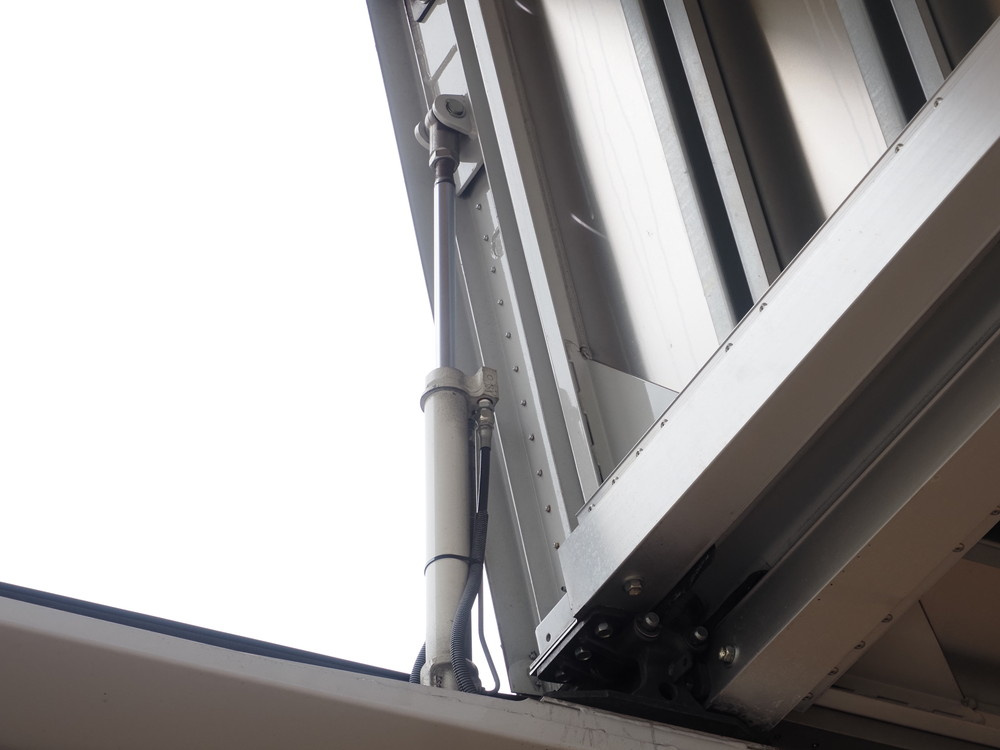 日野 レンジャープロ ウイング車 中型 TKG-FD7JLAG 年式 H27[写真11]