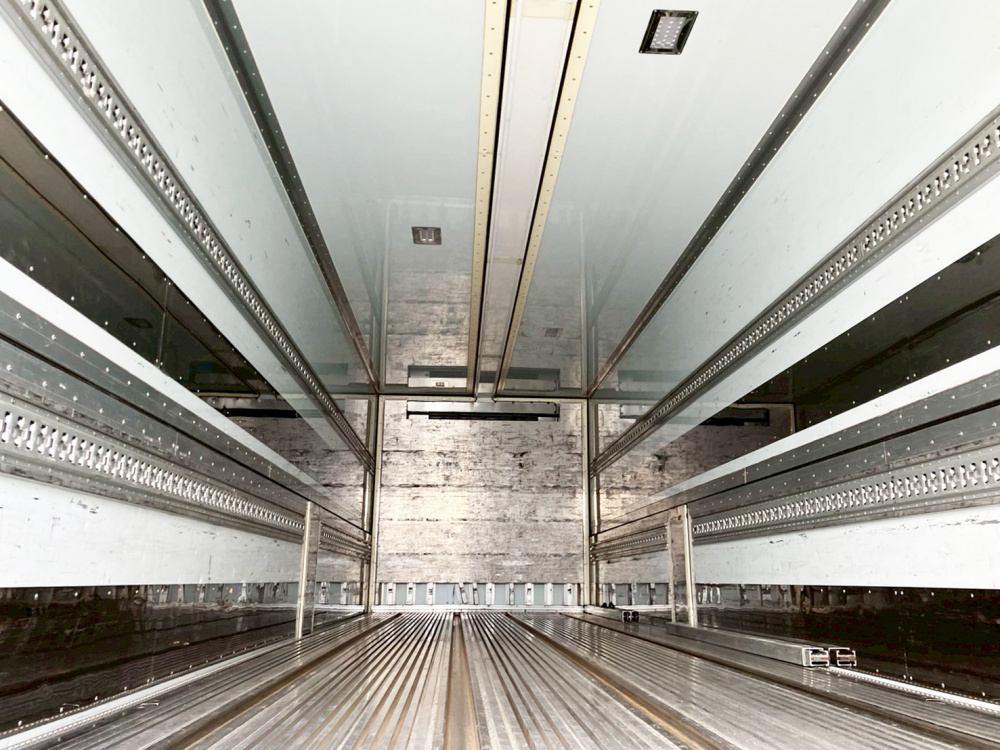 いすゞ ギガ 冷凍ウイング 大型 2KG-CYL77C 年式 R1[写真03]