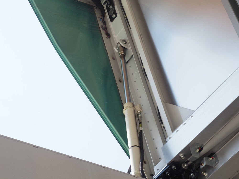 日野 レンジャープロ ウイング車 中型 TKG-FD9JLAA 年式 H27[写真16]