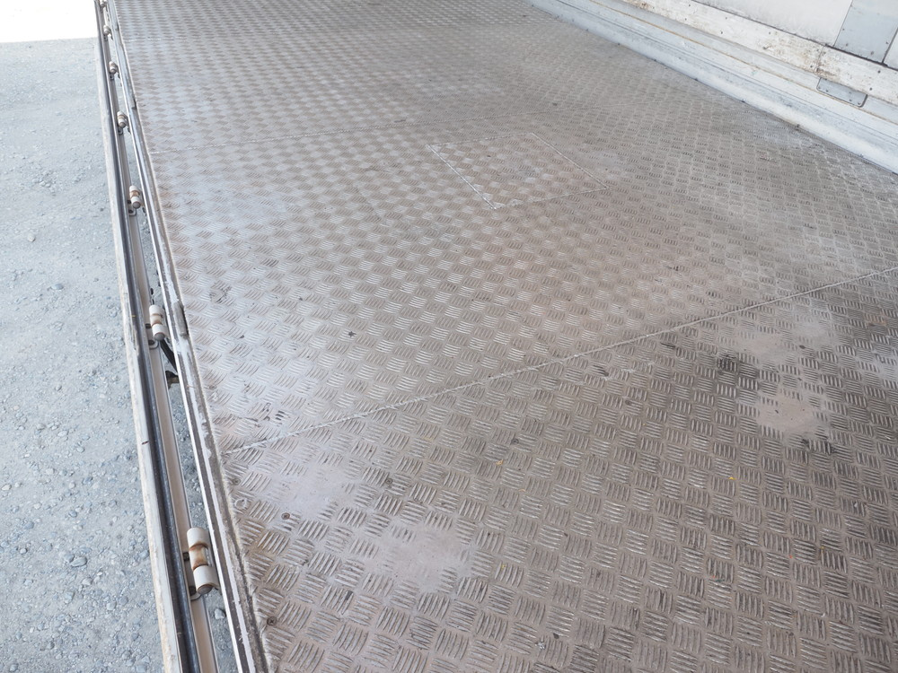 日野 レンジャープロ ウイング車 中型 TKG-FD9JLAA 年式 H27[写真21]