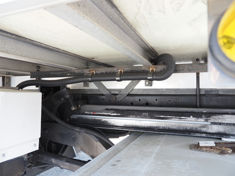 日野 レンジャープロ 冷凍バン 中型 TKG-FC9JKAP 年式 H27[写真27]