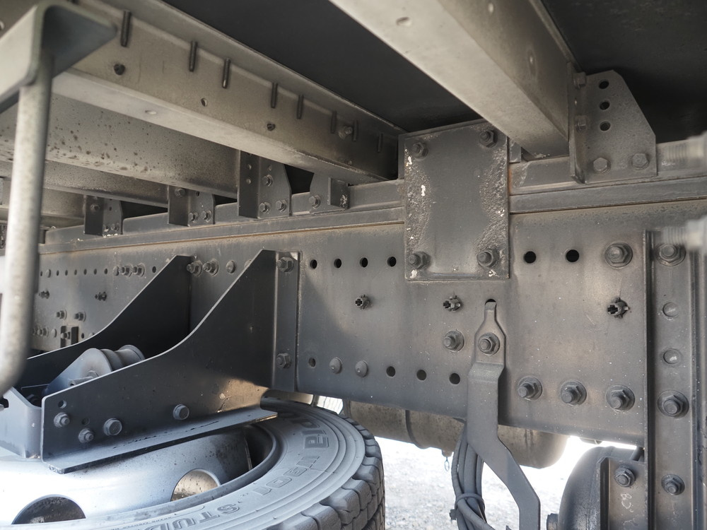 日野 プロフィア ウイング車 大型 2DG-FW1AHG 年式 R1[写真49]