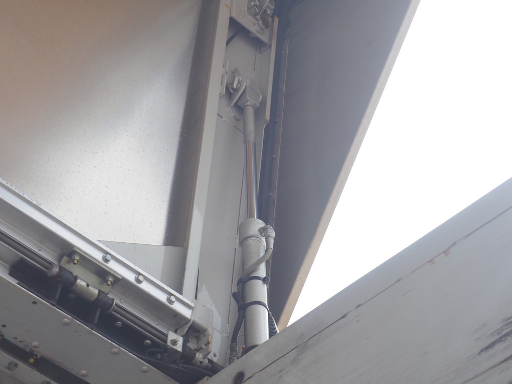 UDトラックス コンドル ウイング車 中増t QKG-PK39LH 年式 H28[写真11]