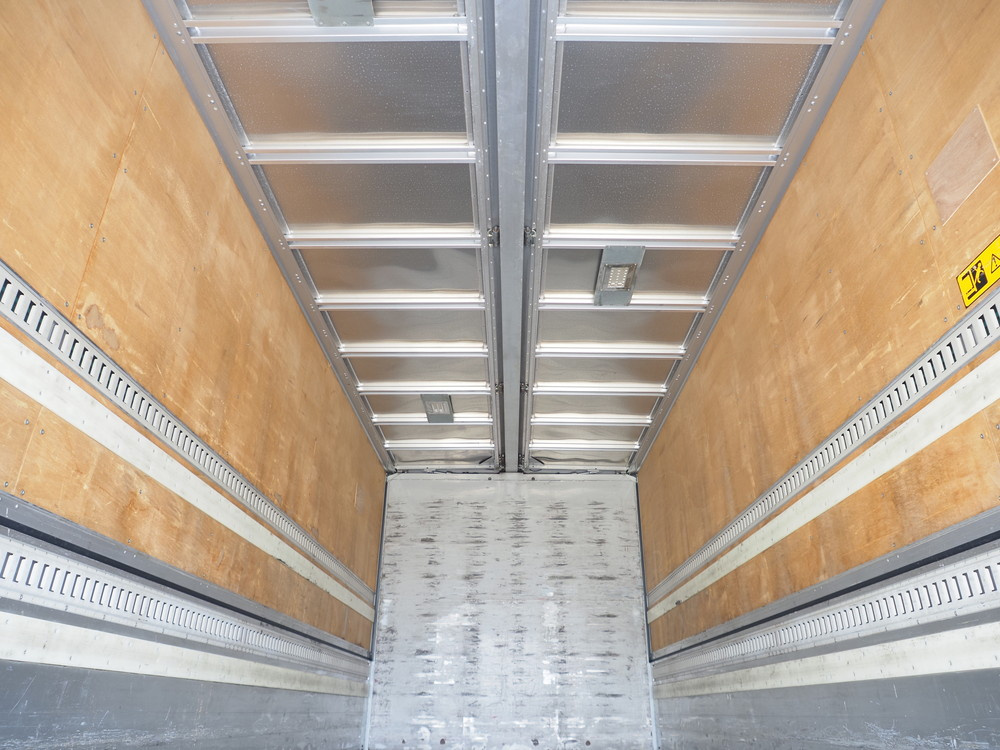 UDトラックス コンドル ウイング車 中増t QKG-PK39LH 年式 H28[写真29]