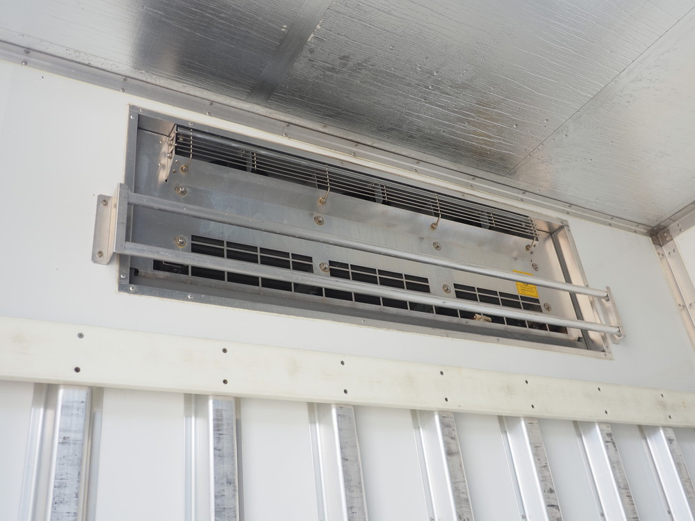 いすゞ フォワード 冷凍バン 中増t LKG-FTR90T2 年式 H29[写真22]