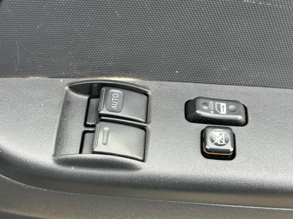 トヨタ ハイエース 商用バン 小型 CBF-TRH200V 年式 H19[写真17]