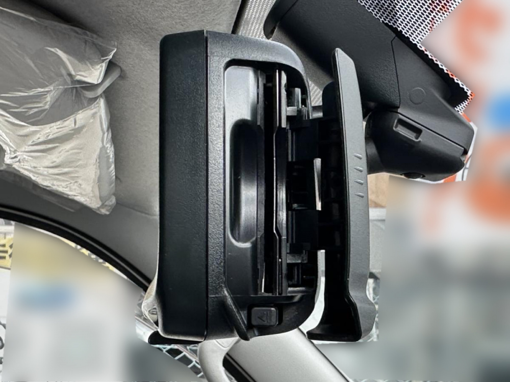 トヨタ ハイエース 商用バン 小型 CBF-TRH200V 年式 H19[写真15]