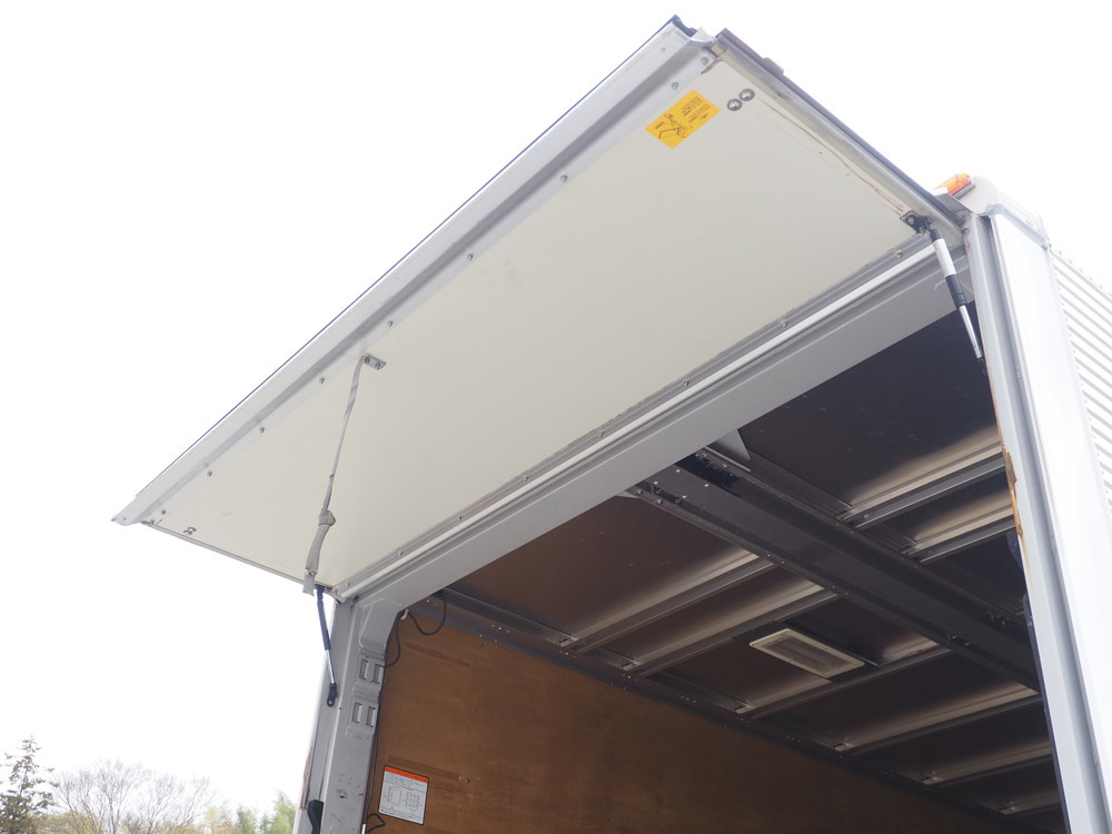 三菱ふそう ファイター ウイング車 中増t QKG-FK65FZ 年式 H29[写真26]