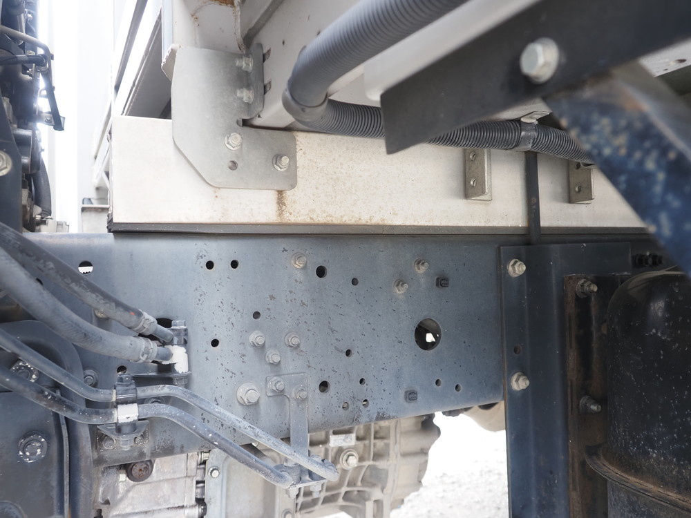 三菱ふそう ファイター ウイング車 中増t QKG-FK65FZ 年式 H29[写真50]