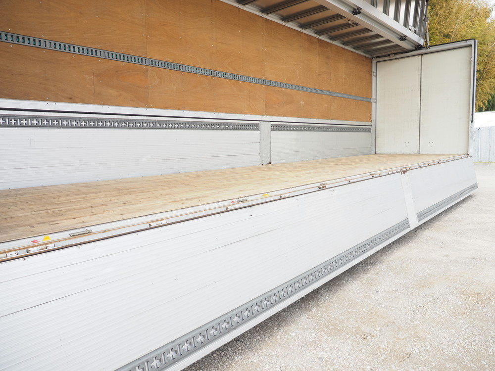 日野 プロフィア ウイング車 大型 QPG-FW1EXEG 年式 H27[写真22]