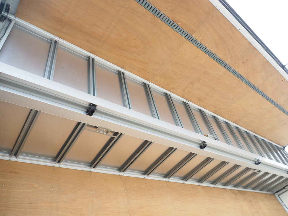 日野 プロフィア ウイング車 大型 QPG-FW1EXEG 年式 H27[写真23]