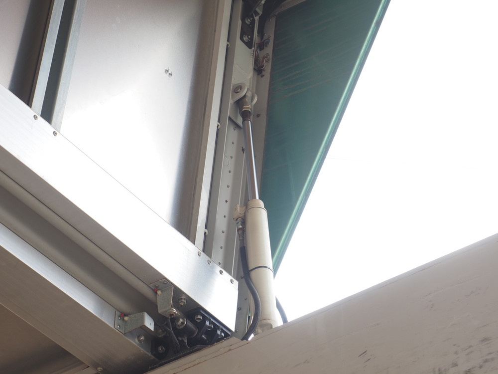 日野 プロフィア ウイング車 大型 QPG-FW1EXEG 年式 H27[写真13]