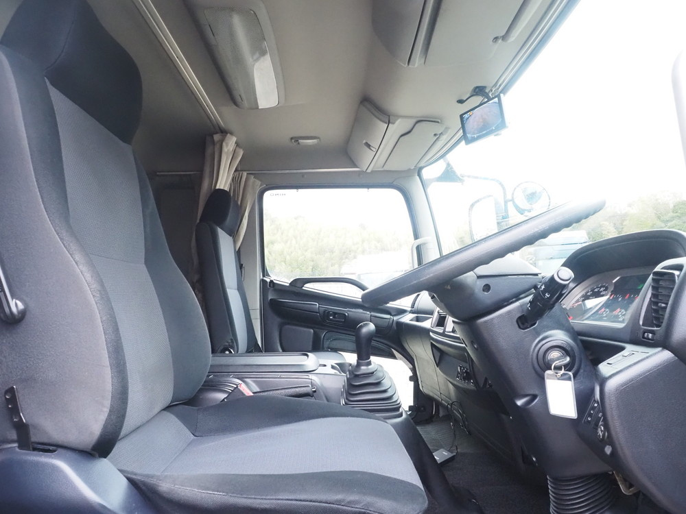 日野 レンジャープロ ウイング車 中型 TKG-FD7JLAG 年式 H27[写真31]