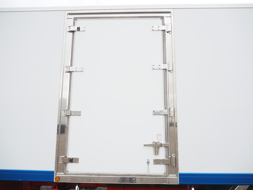 日野 レンジャープロ 冷凍バン 中型 TKG-FD7JLAG 年式 H29[写真12]