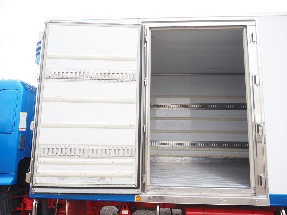 日野 レンジャープロ 冷凍バン 中型 TKG-FD7JLAG 年式 H29[写真18]