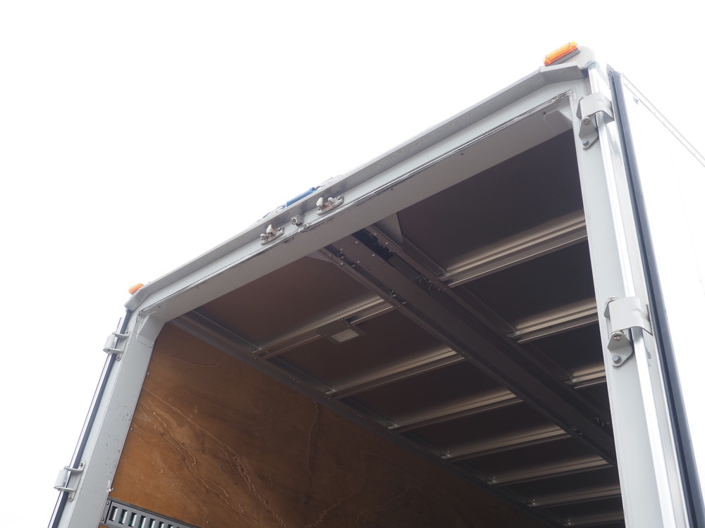 いすゞ フォワード ウイング車 中型 2RG-FRR90T2 年式 H30[写真26]