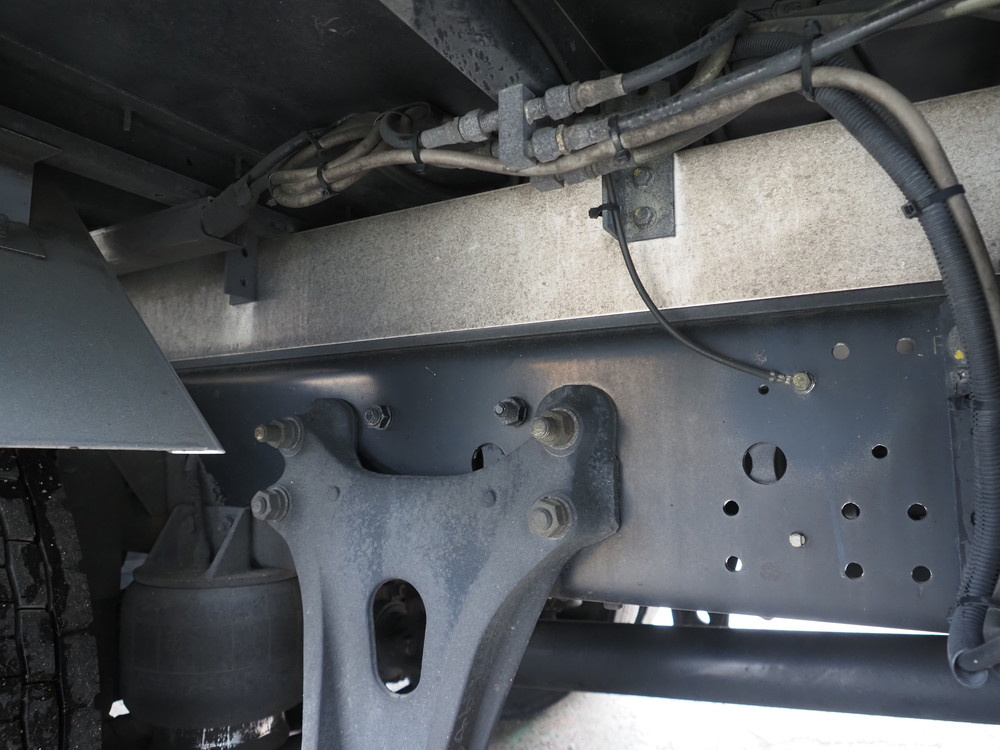 いすゞ フォワード ウイング車 中型 2RG-FRR90T2 年式 H30[写真50]