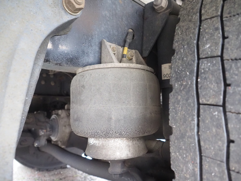 いすゞ フォワード ウイング車 中型 2RG-FRR90T2 年式 H30[写真47]