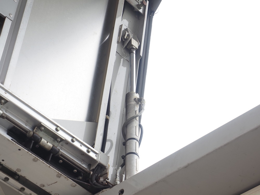 いすゞ フォワード ウイング車 中型 SKG-FRR90T2 年式 H24[写真18]