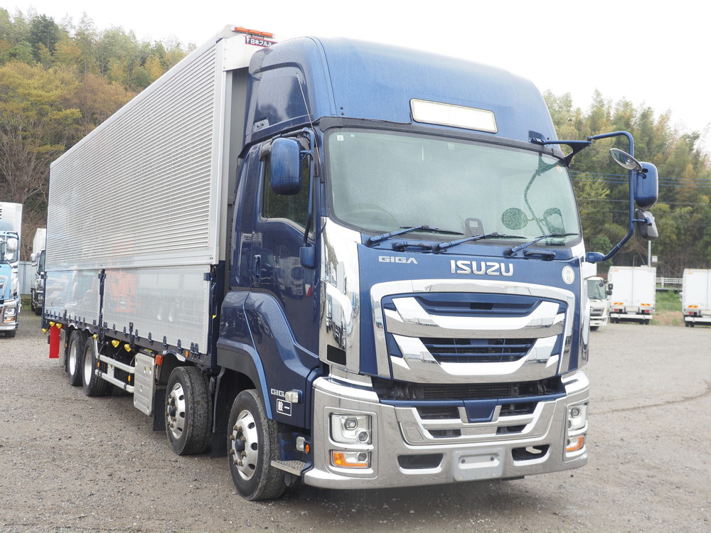いすゞ ギガ ウイング車 大型 2PG-CYJ77C 年式 R2[写真04]