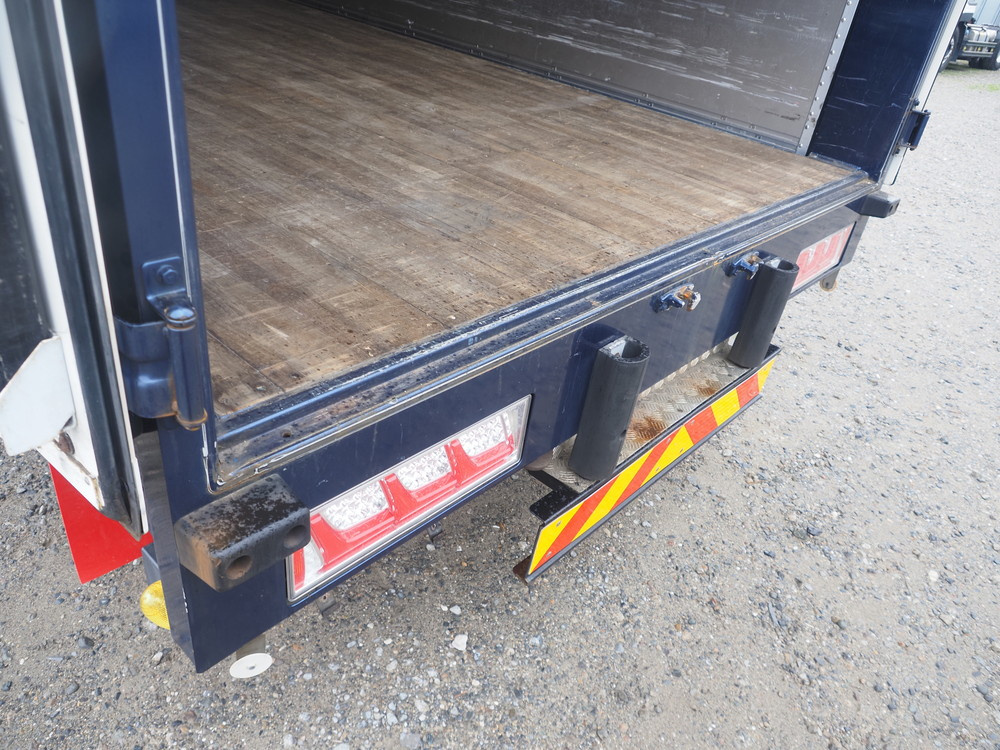 いすゞ ギガ ウイング車 大型 2PG-CYJ77C 年式 R2[写真27]