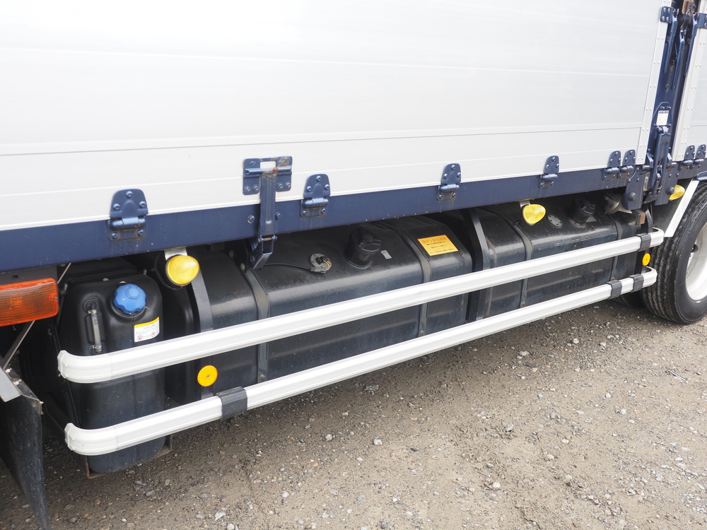 いすゞ ギガ ウイング車 大型 2PG-CYJ77C 年式 R2[写真16]