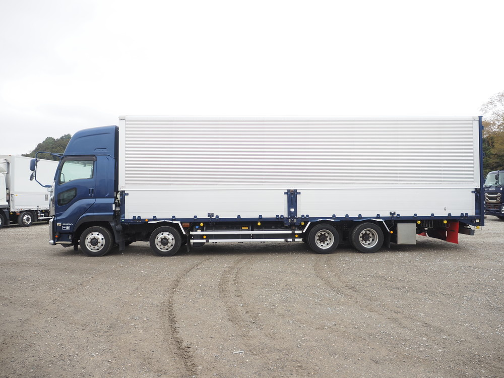 いすゞ ギガ ウイング車 大型 2PG-CYJ77C 年式 R2[写真14]