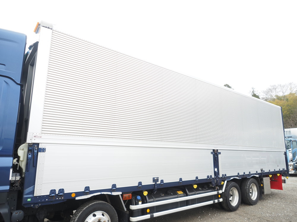 いすゞ ギガ ウイング車 大型 2PG-CYJ77C 年式 R2[写真15]