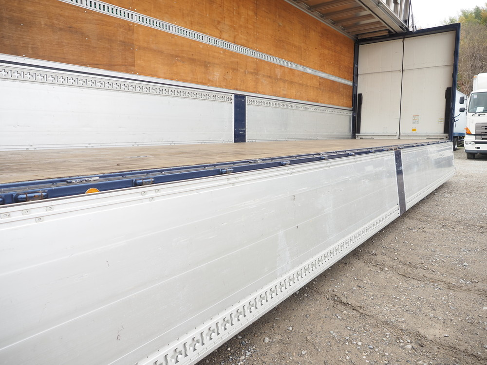 いすゞ ギガ ウイング車 大型 2PG-CYJ77C 年式 R2[写真21]