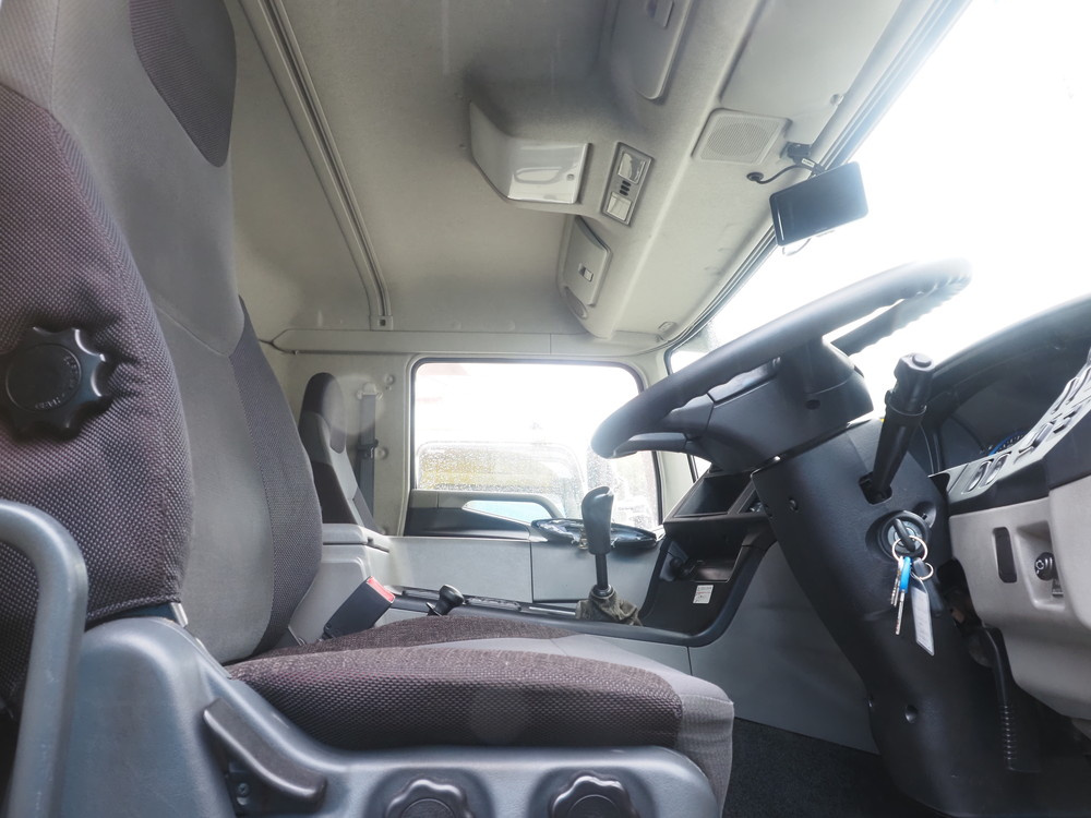 三菱ふそう スーパーグレート ウイング車 大型 QPG-FU64VZ 年式 H27[写真31]