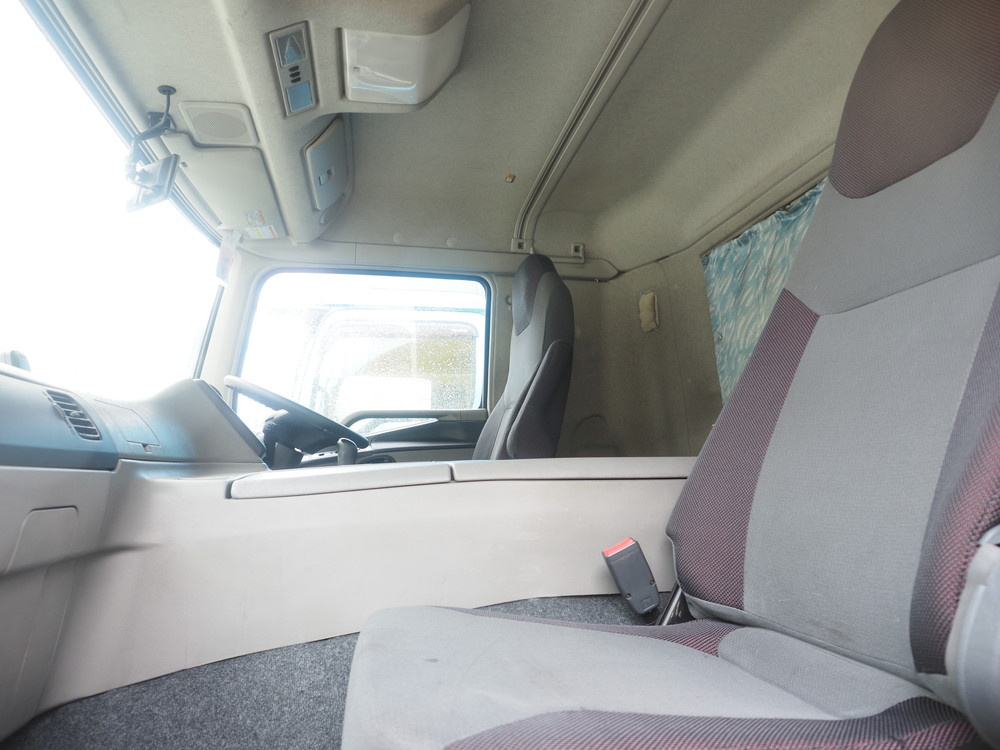 三菱ふそう スーパーグレート ウイング車 大型 QPG-FU64VZ 年式 H27[写真38]