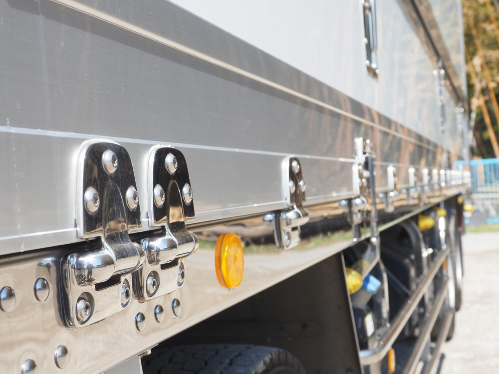 三菱ふそう スーパーグレート 冷凍ウイング 大型 QPG-FS64VZ 年式 H29[写真09]