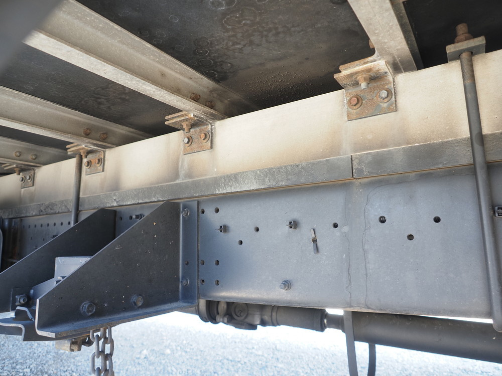 いすゞ フォワード 冷凍バン 中増t LPG-FTR90T2 年式 H28[写真46]