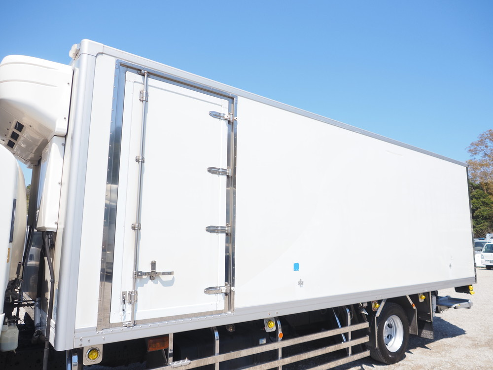 いすゞ フォワード 冷凍バン 中増t LPG-FTR90T2 年式 H28[写真12]