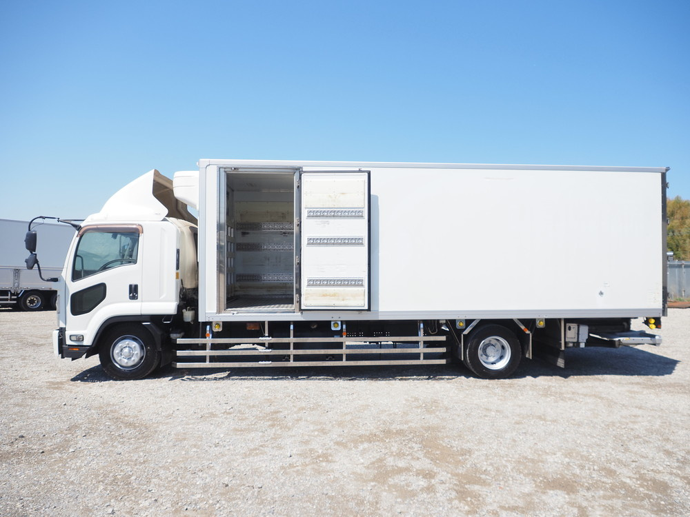 いすゞ フォワード 冷凍バン 中増t LPG-FTR90T2 年式 H28[写真19]