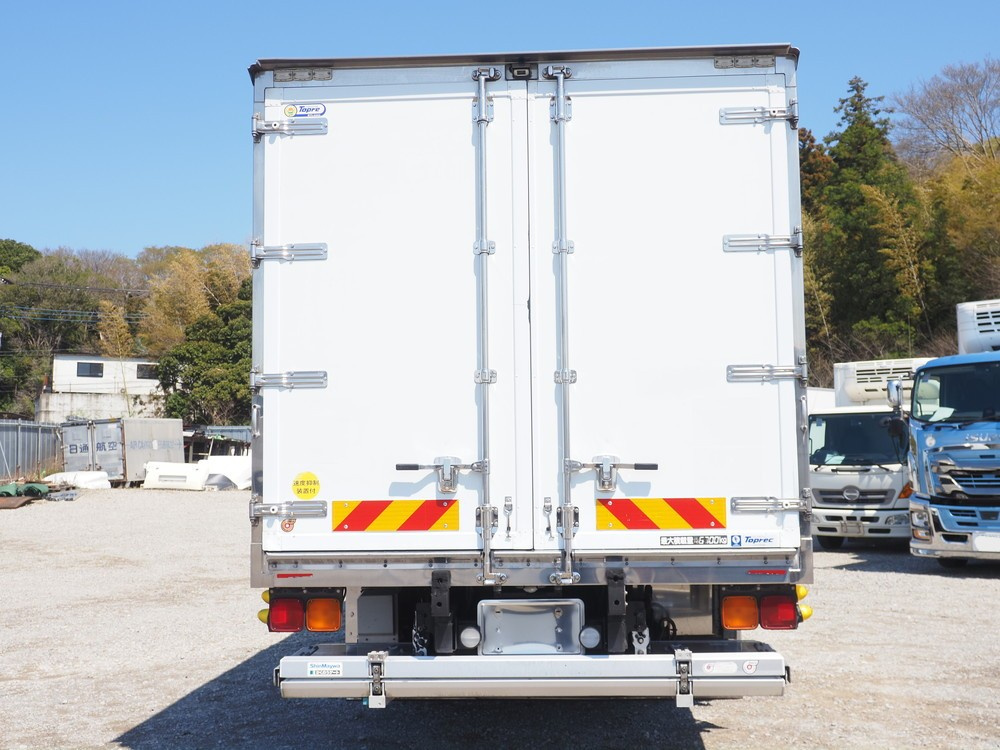 いすゞ フォワード 冷凍バン 中増t LPG-FTR90T2 年式 H28[写真05]