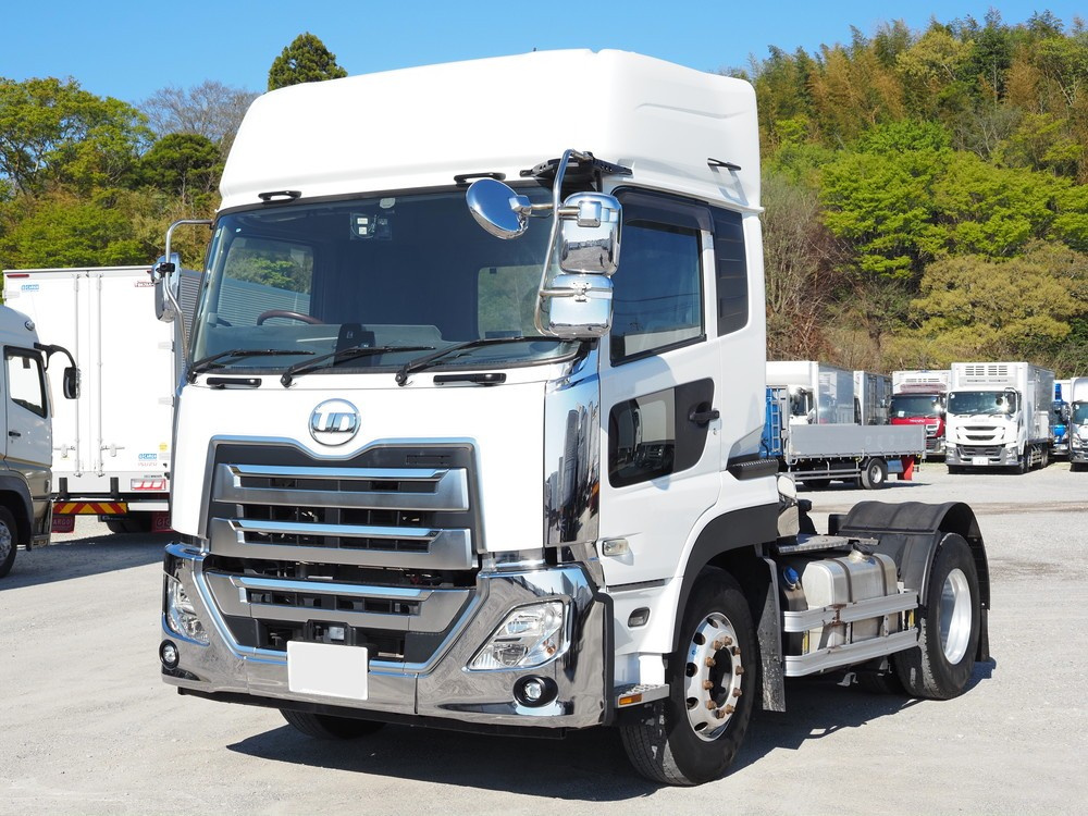 UDトラックス クオン トラクタ 大型 2PG-GK5AAB 年式 R4[写真01]