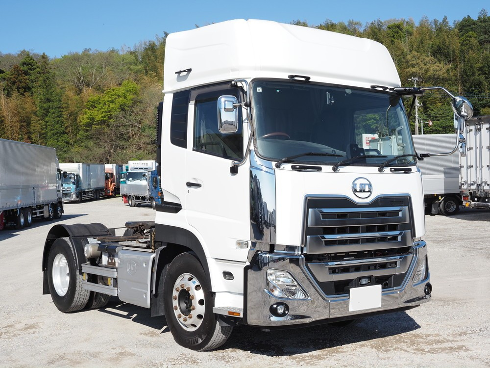 UDトラックス クオン トラクタ 大型 2PG-GK5AAB 年式 R4[写真03]